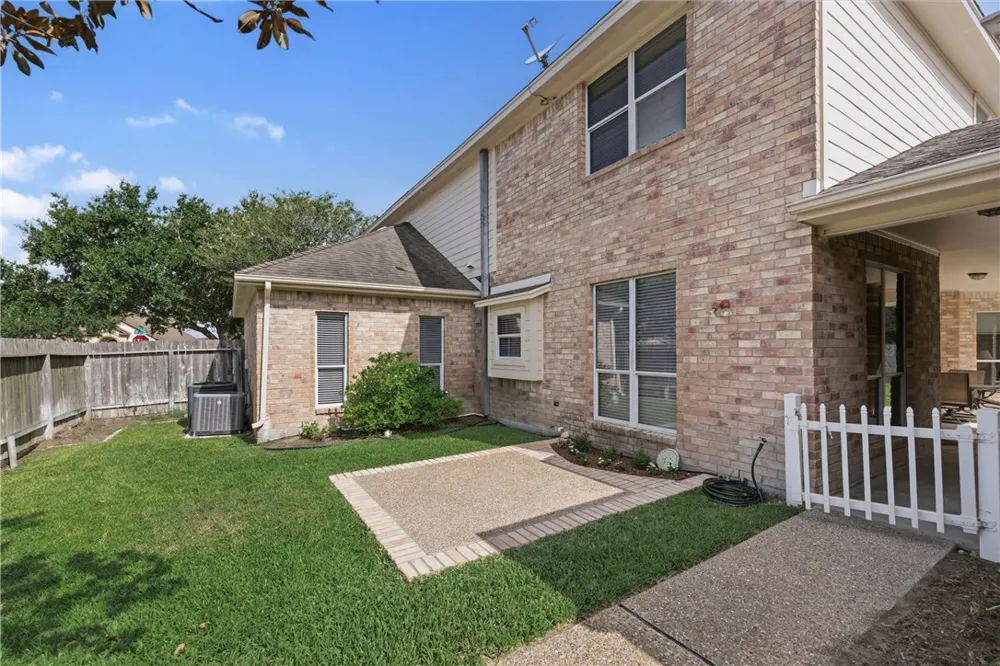 4534 Oso Parkway Corpus Christi, TX 78413