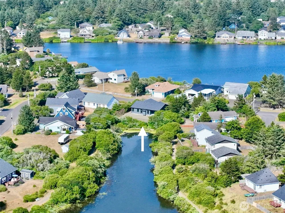 887 Texmar Avenue SW Ocean Shores, WA 98569