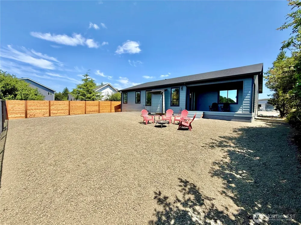 887 Texmar Avenue SW Ocean Shores, WA 98569