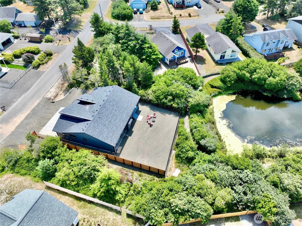 887 Texmar Avenue SW Ocean Shores, WA 98569