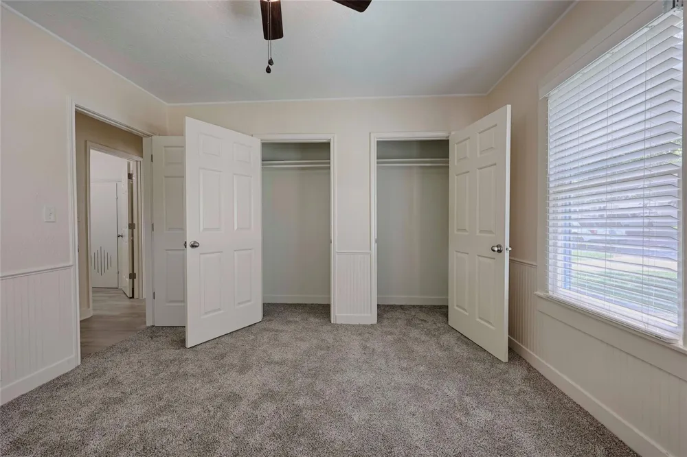 903 Glendale Street Hallettsville, TX 77964