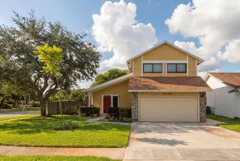 3274 NW 104TH TERRACE Sunrise, FL 33351