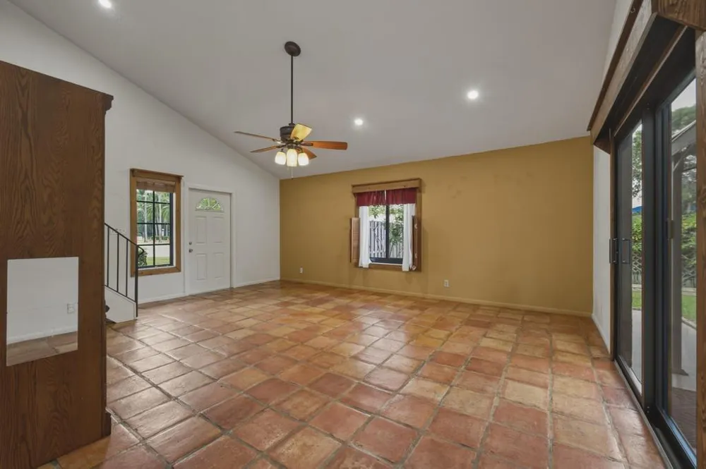 3274 NW 104TH TERRACE Sunrise, FL 33351