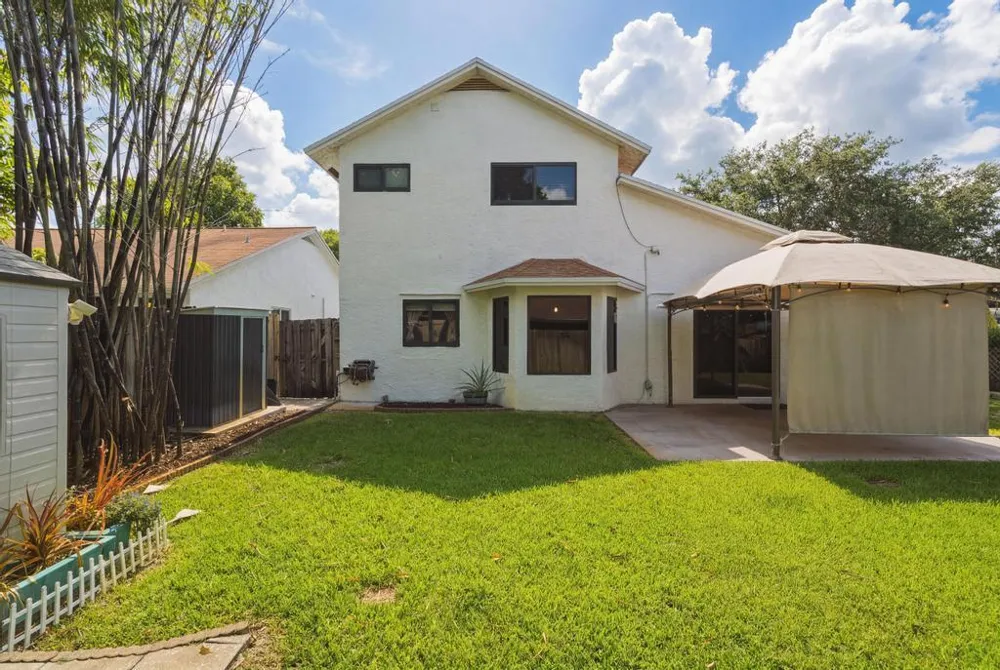 3274 NW 104TH TERRACE Sunrise, FL 33351