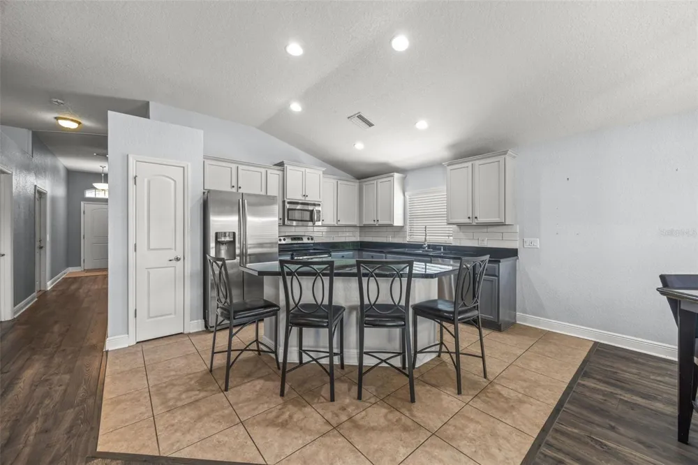 14358 EDINBURGH MOOR DRIVE Wimauma, FL 33598
