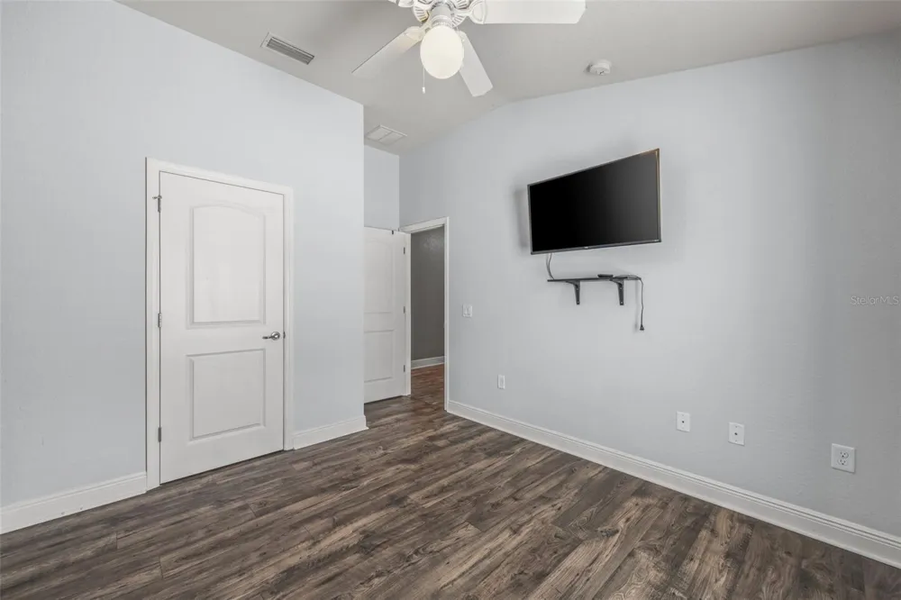 14358 EDINBURGH MOOR DRIVE Wimauma, FL 33598
