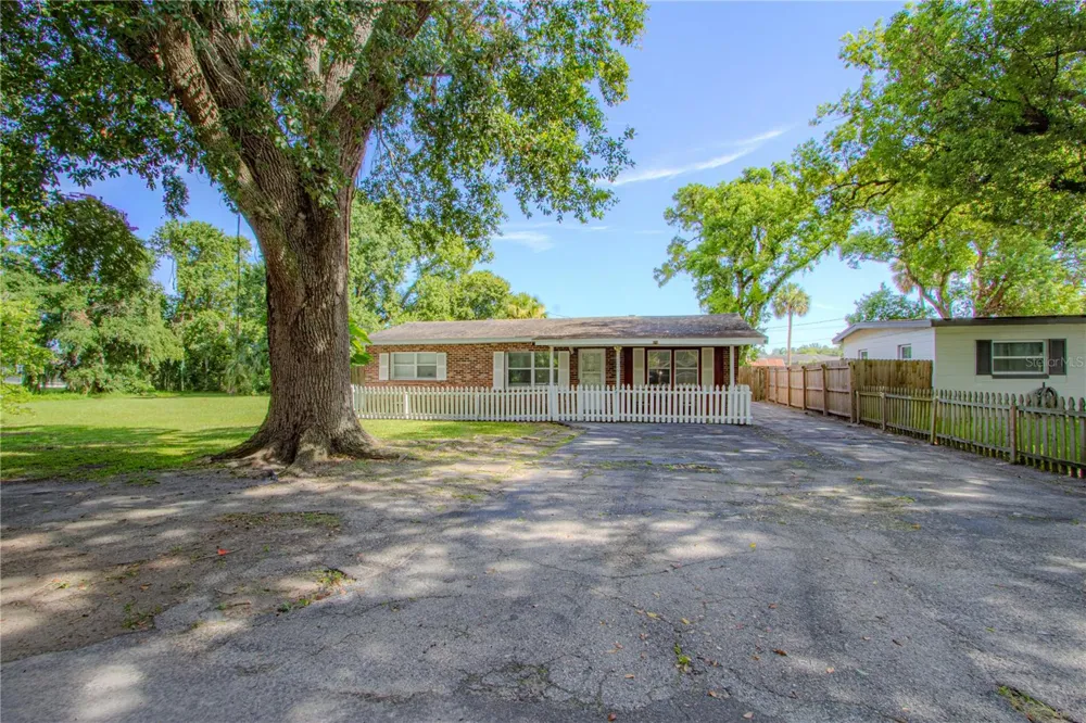 1026 SARITA STREET Sanford, FL 32773