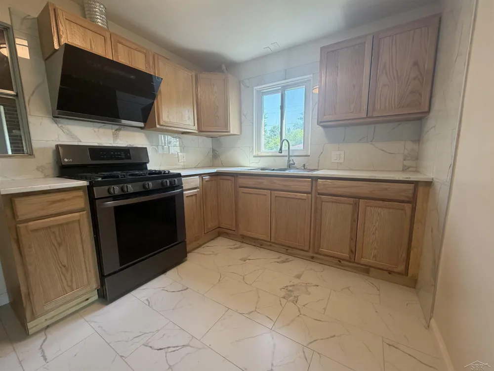 352 S 29th Street Buena Vista Charter Township, MI 48601