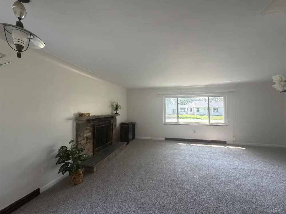352 S 29th Street Buena Vista Charter Township, MI 48601