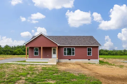 325 Oakmere Ln