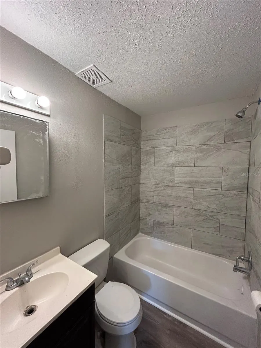 1484 32ND STREET NW Winter Haven, FL 33881