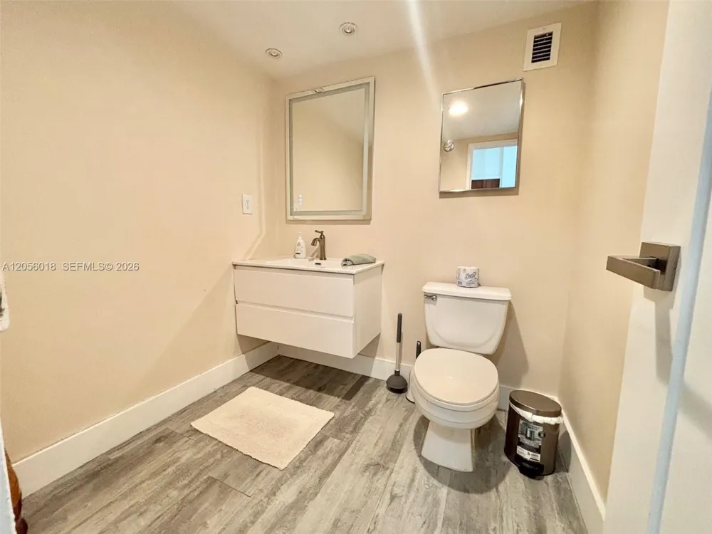 3901 S Ocean Dr #10L Hollywood, FL 33019