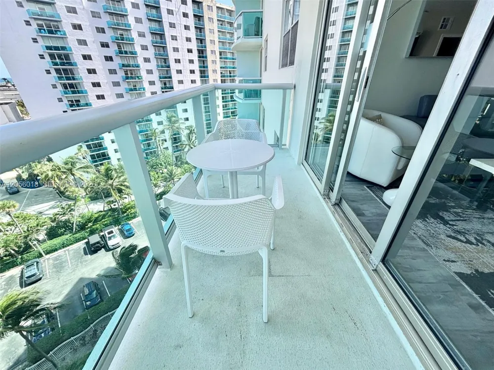 3901 S Ocean Dr #10L Hollywood, FL 33019