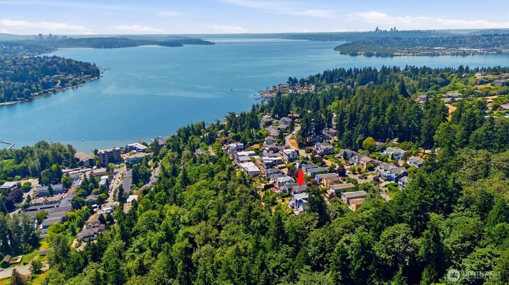 12036 89th Place NE Kirkland, WA 98034