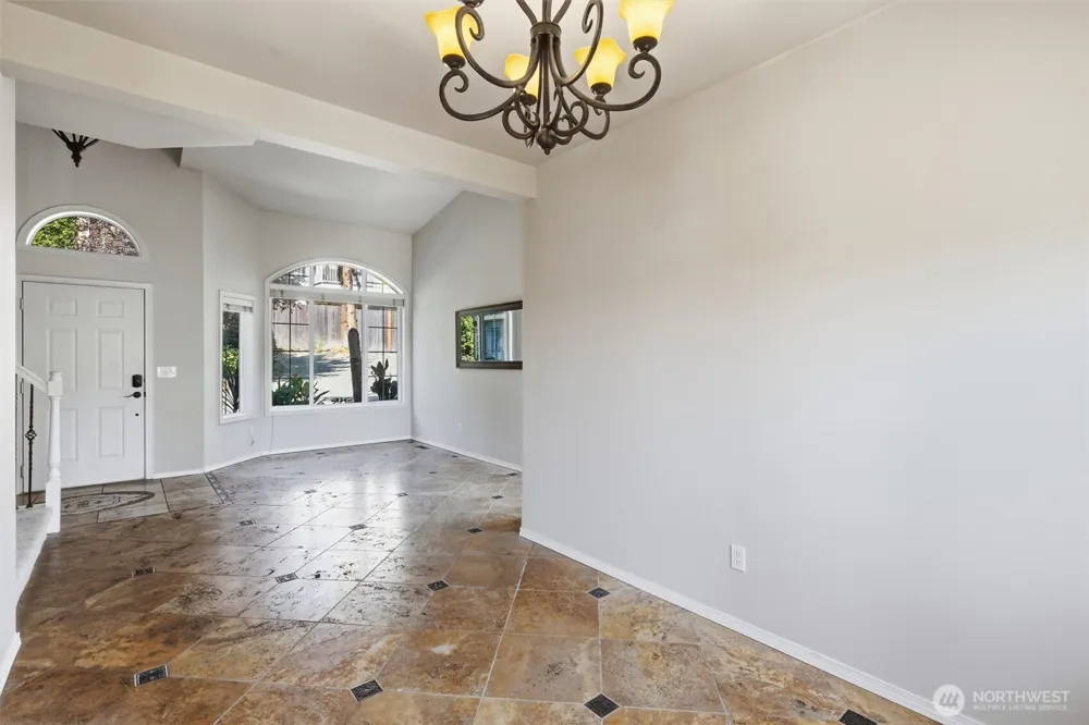 12036 89th Place NE Kirkland, WA 98034
