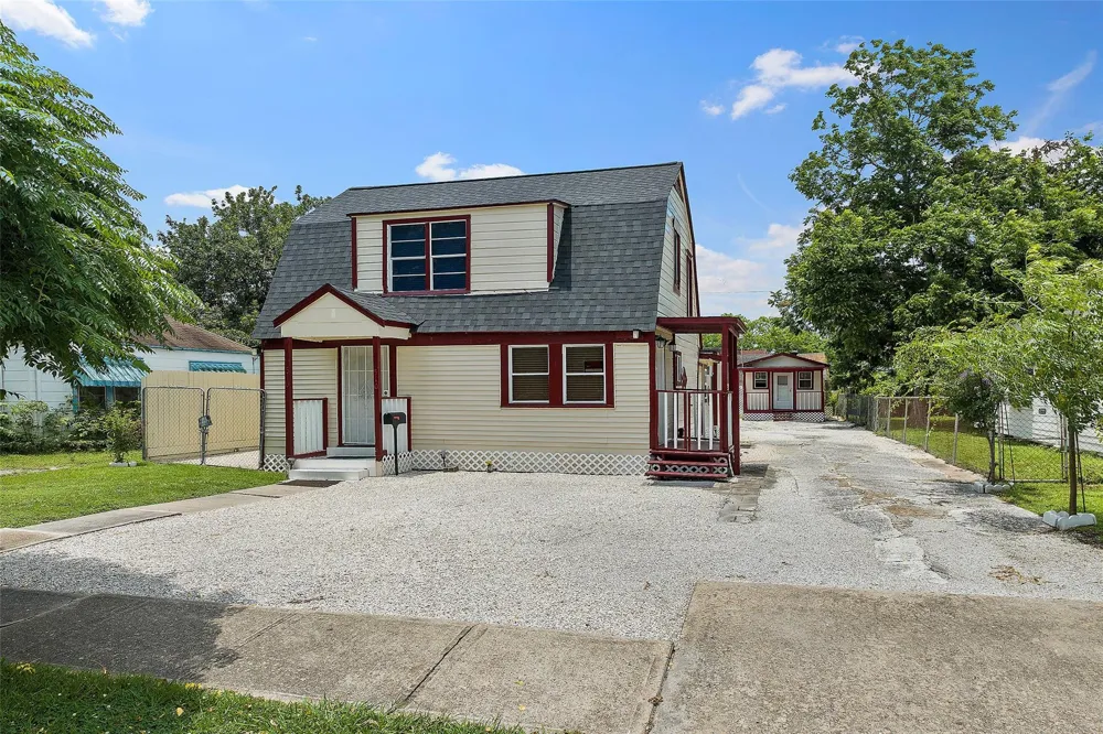 510 Munger Street Unit A Pasadena, TX 77506