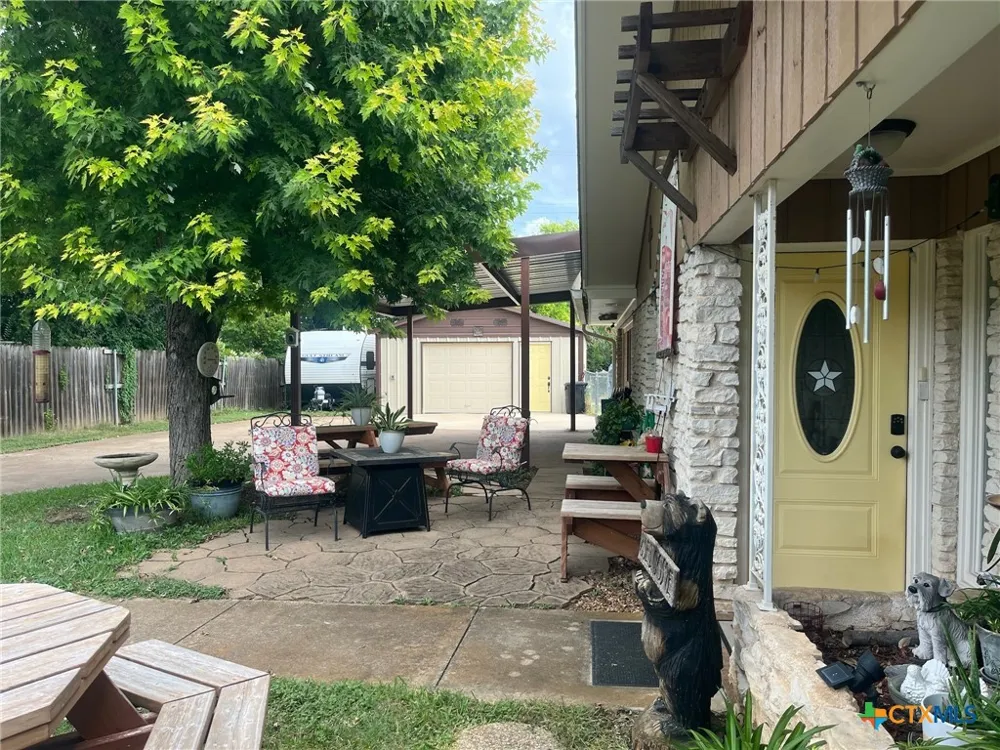11 Ridgewood Drive Morgans Point Resort, TX 76513