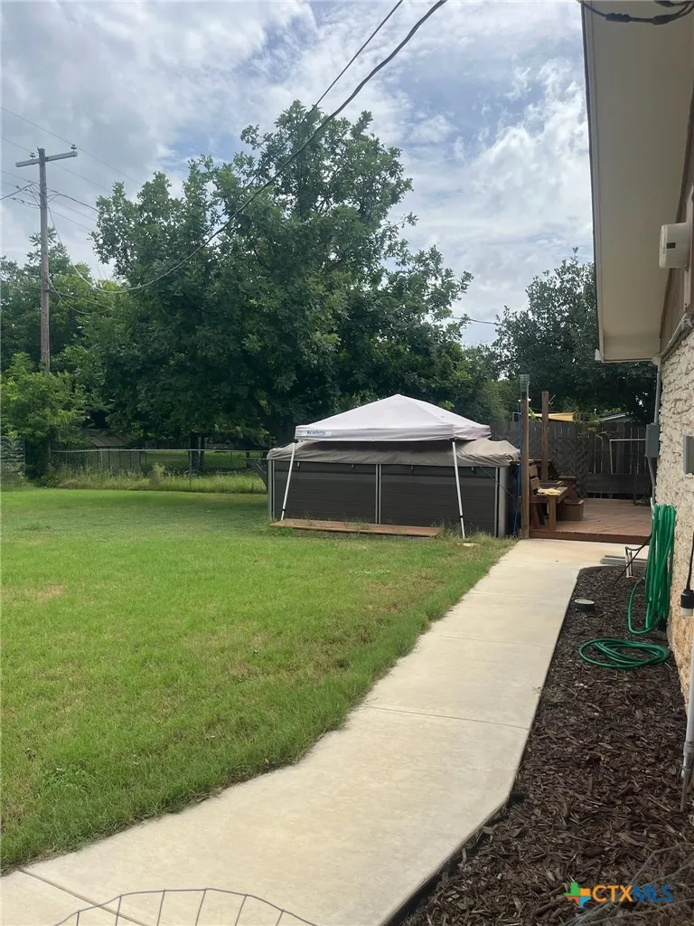 11 Ridgewood Drive Morgans Point Resort, TX 76513