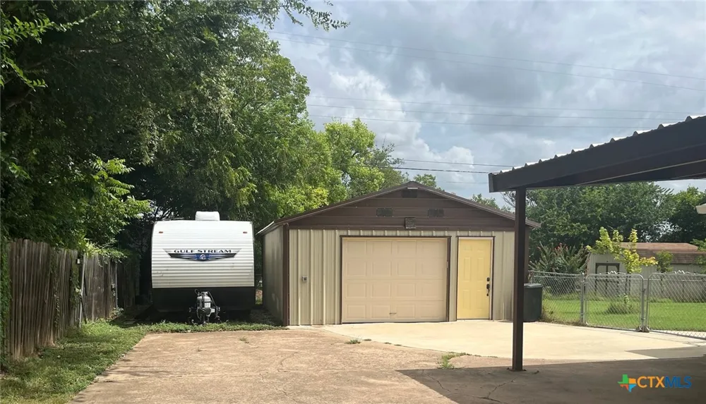 11 Ridgewood Drive Morgans Point Resort, TX 76513