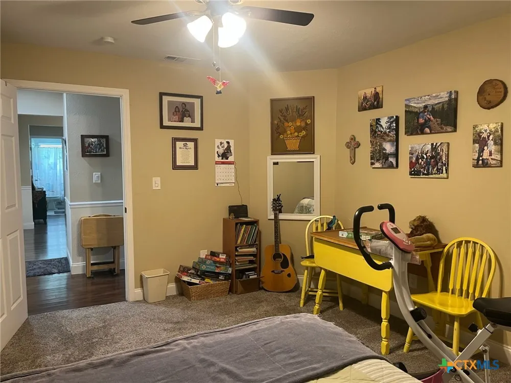 11 Ridgewood Drive Morgans Point Resort, TX 76513