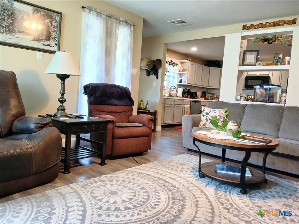 11 Ridgewood Drive Morgans Point Resort, TX 76513