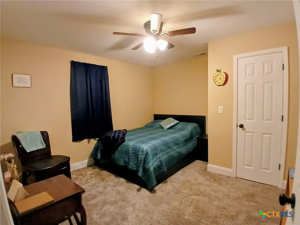 11 Ridgewood Drive Morgans Point Resort, TX 76513