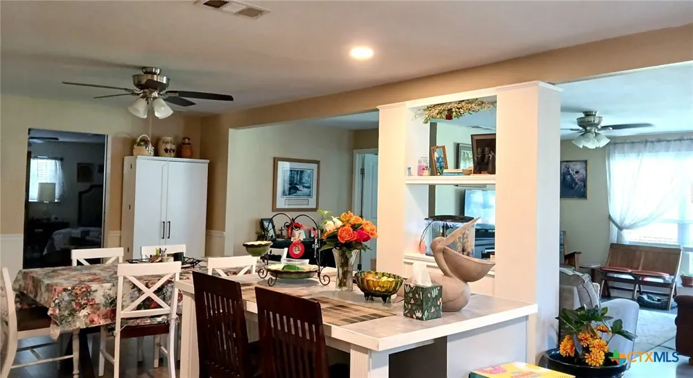 11 Ridgewood Drive Morgans Point Resort, TX 76513