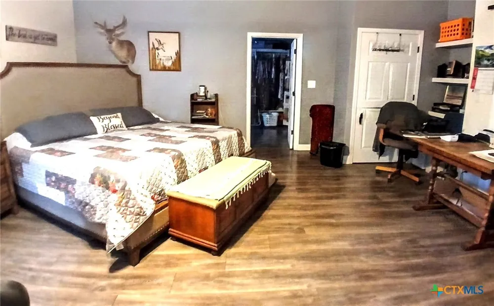 11 Ridgewood Drive Morgans Point Resort, TX 76513