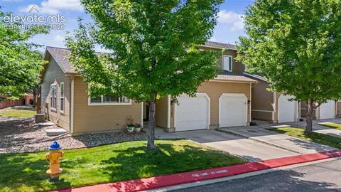 5305 Sunshade Point