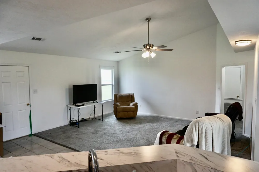 16263 Groce Lane Hempstead, TX 77445
