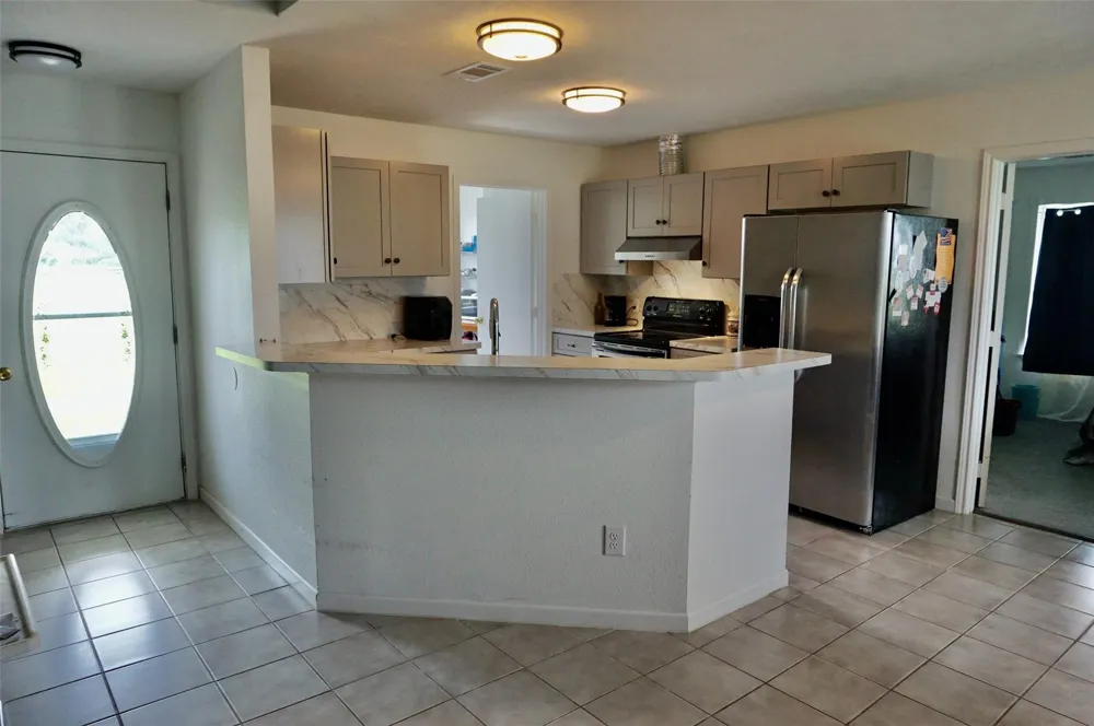 16263 Groce Lane Hempstead, TX 77445