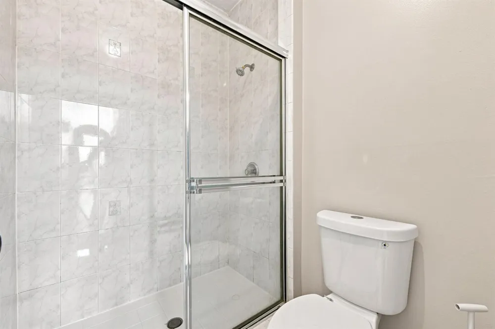 732 SW 106th Avenue #2011 Pembroke Pines, FL 33025
