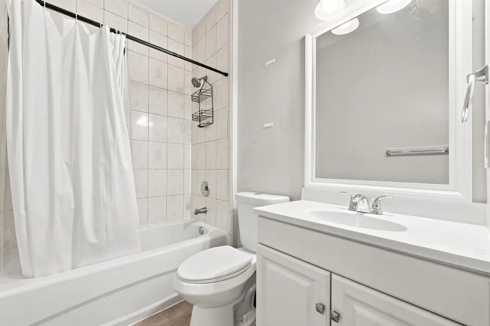 732 SW 106th Avenue #2011 Pembroke Pines, FL 33025