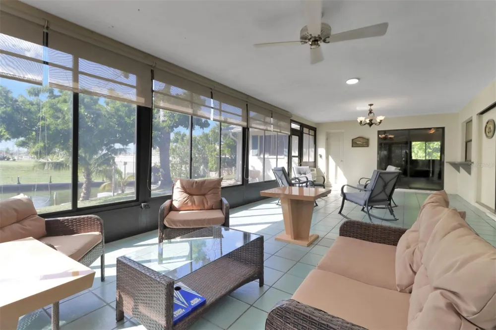 4800 SW 12TH PLACE Cape Coral, FL 33914