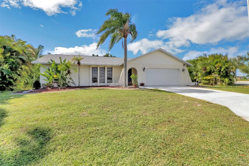 4800 SW 12TH PLACE Cape Coral, FL 33914