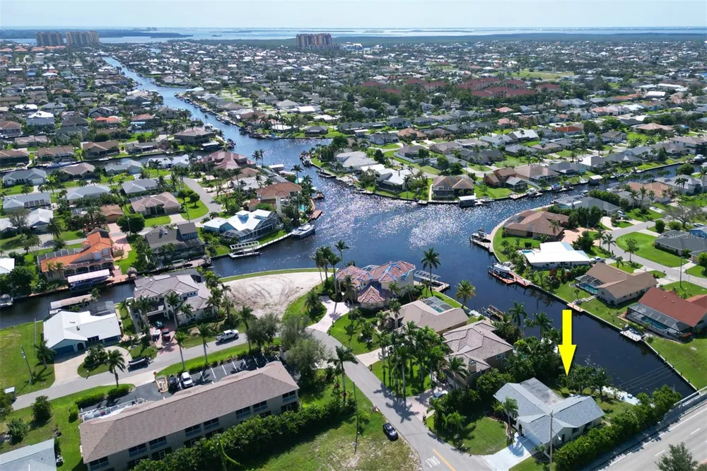 4800 SW 12TH PLACE Cape Coral, FL 33914