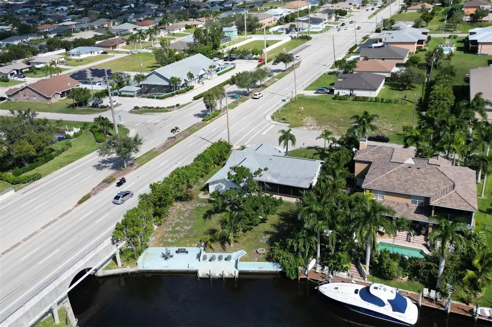 4800 SW 12TH PLACE Cape Coral, FL 33914