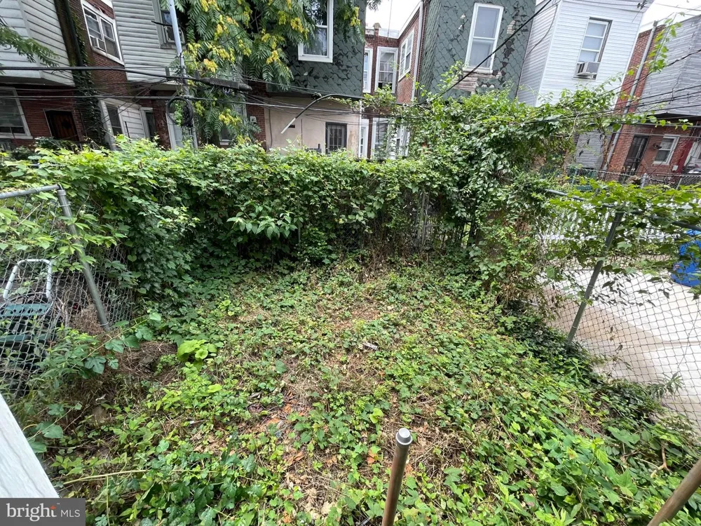 4936 9TH STREET Philadelphia, PA 19141