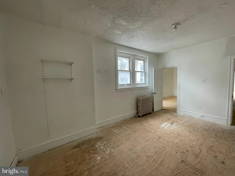 4936 9TH STREET Philadelphia, PA 19141