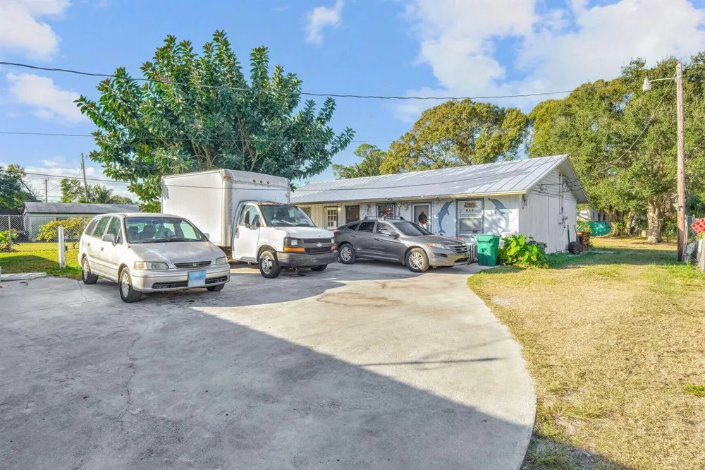 3147 Naylor Terrace Fort Pierce, FL 34982