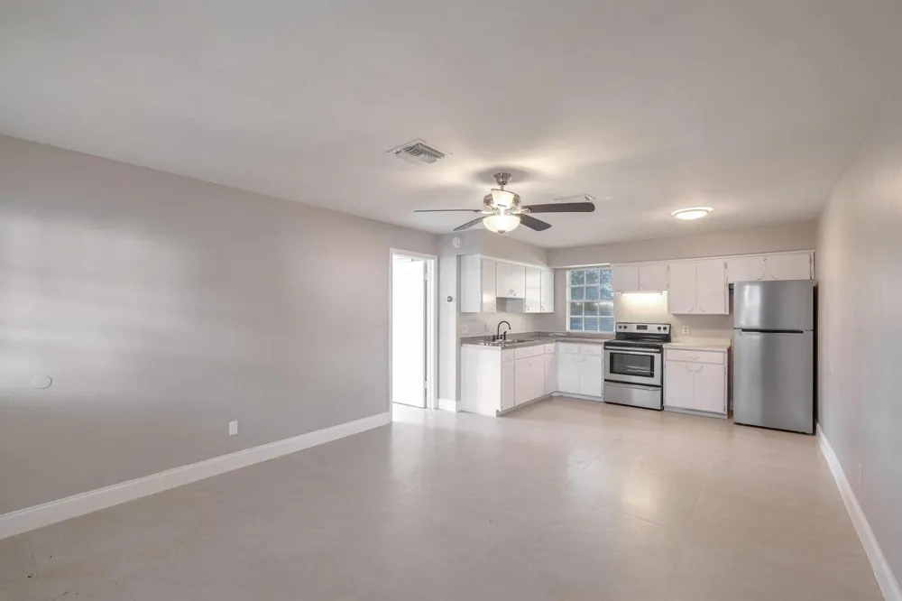 3147 Naylor Terrace Fort Pierce, FL 34982