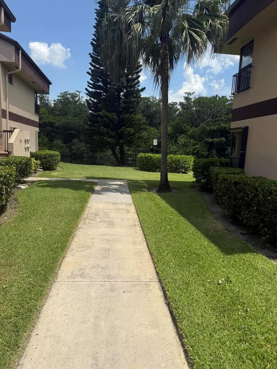 2671 Carambola Circle #1755 Coconut Creek, FL 33066