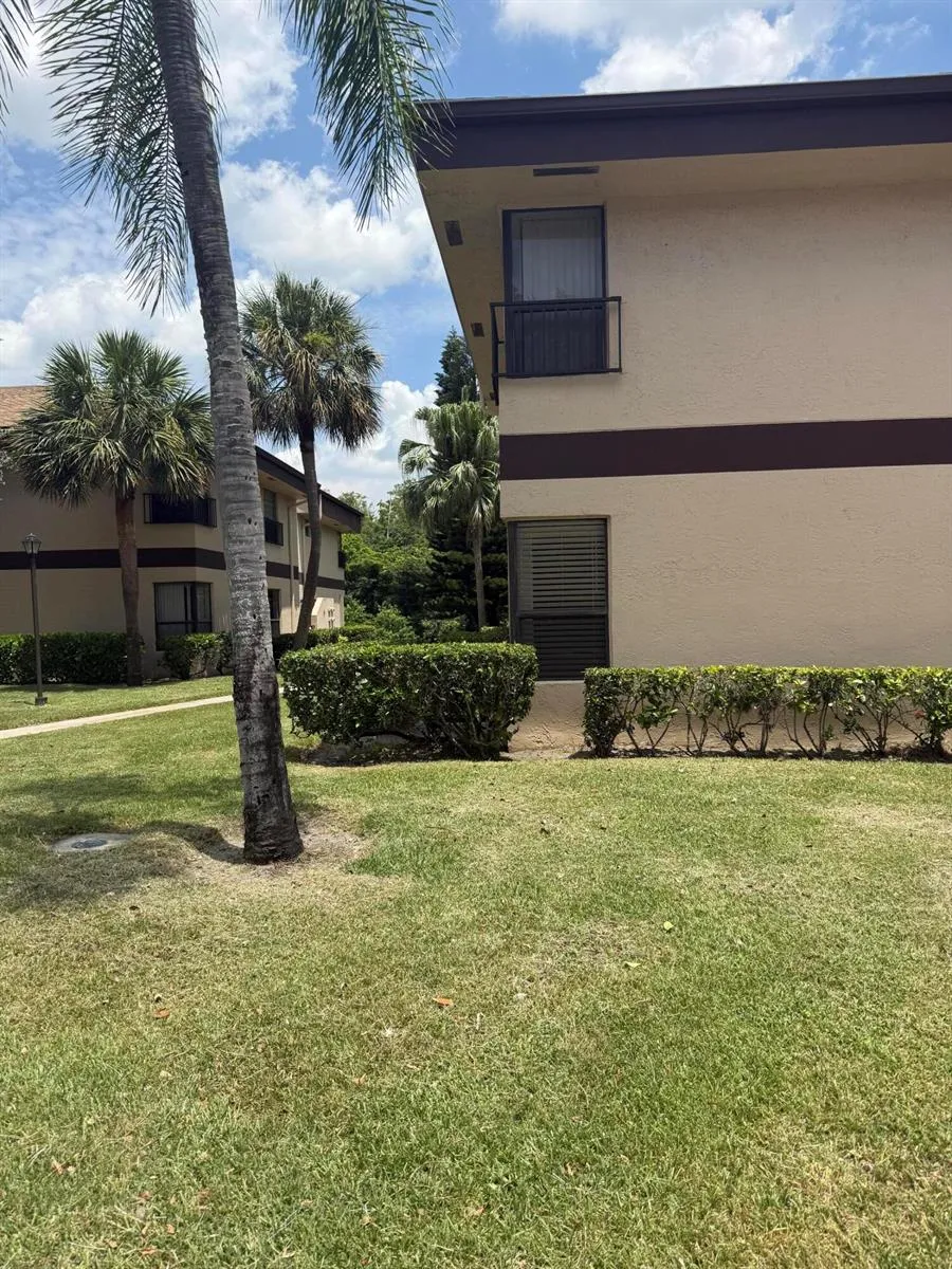 2671 Carambola Circle #1755 Coconut Creek, FL 33066