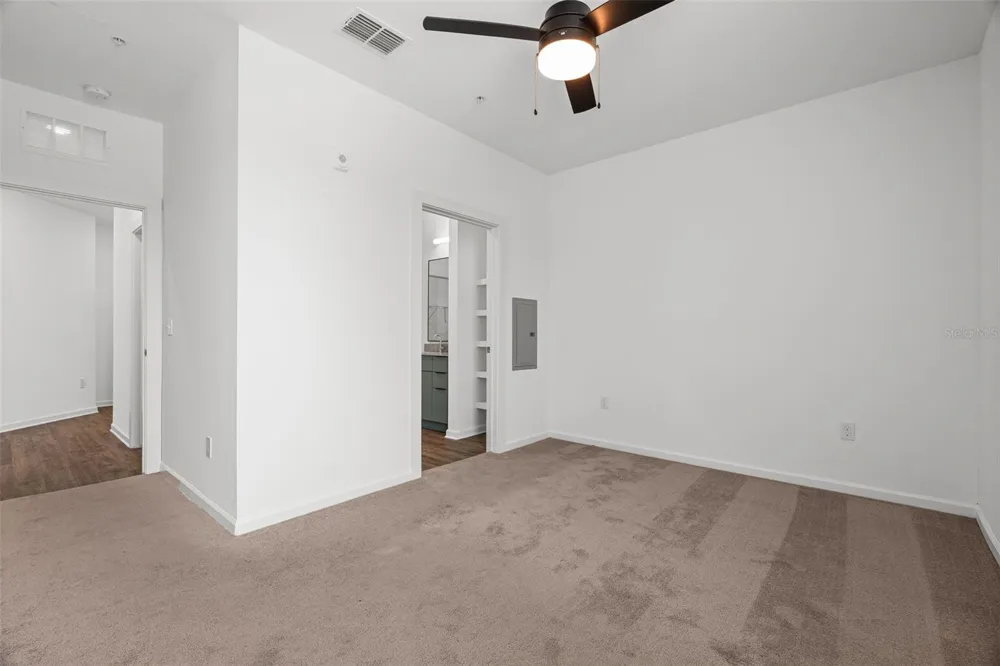 1700 RANCH ROAD #B2-13208 Nokomis, FL 34275