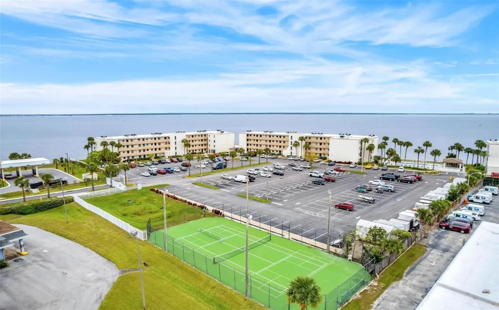 2465 S WASHINGTON AVENUE #A202 Titusville, FL 32780