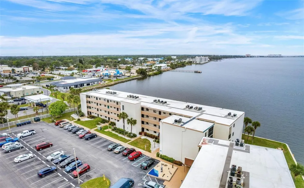 2465 S WASHINGTON AVENUE #A202 Titusville, FL 32780