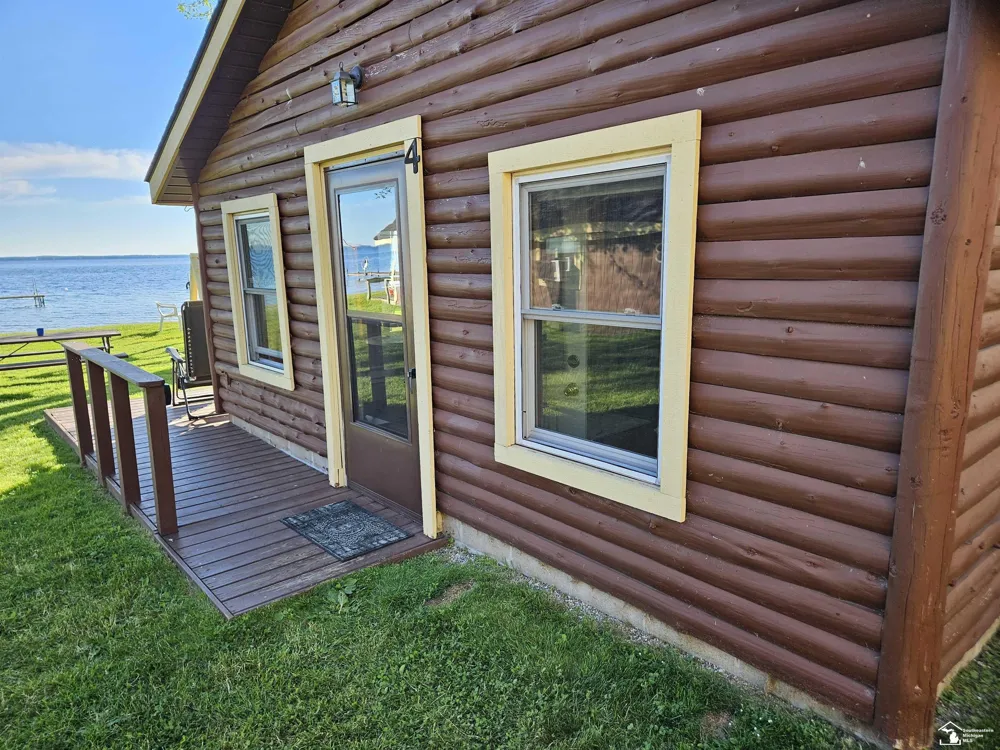 5380 W Houghton Lake Drive Roscommon Township, MI 48629