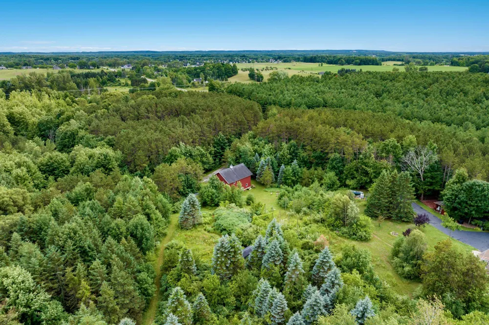 910 Rusch View Ridge Garfield Charter Township, MI 49696