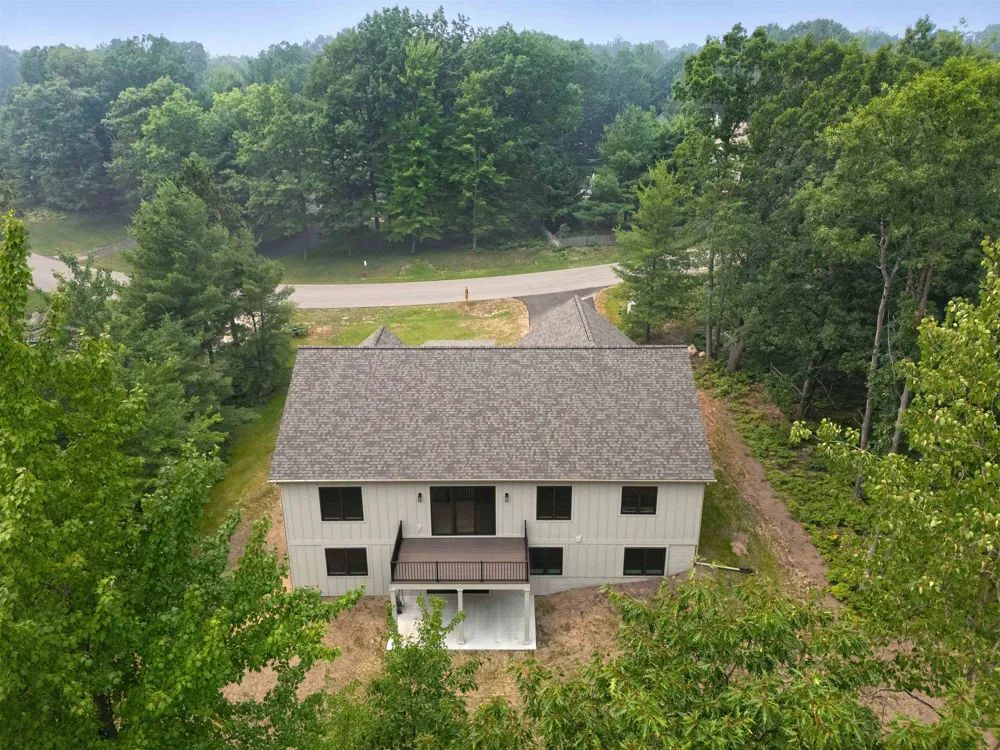 3494 Village Circle Drive East Bay Township, MI 49686