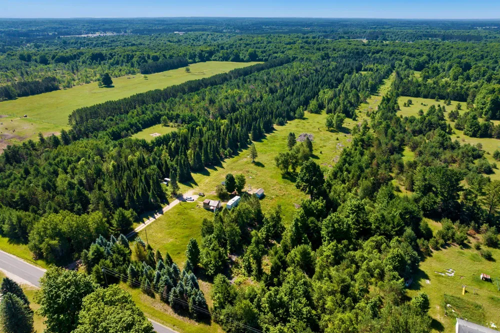 653 W Elder Road Custer Township, MI 49659